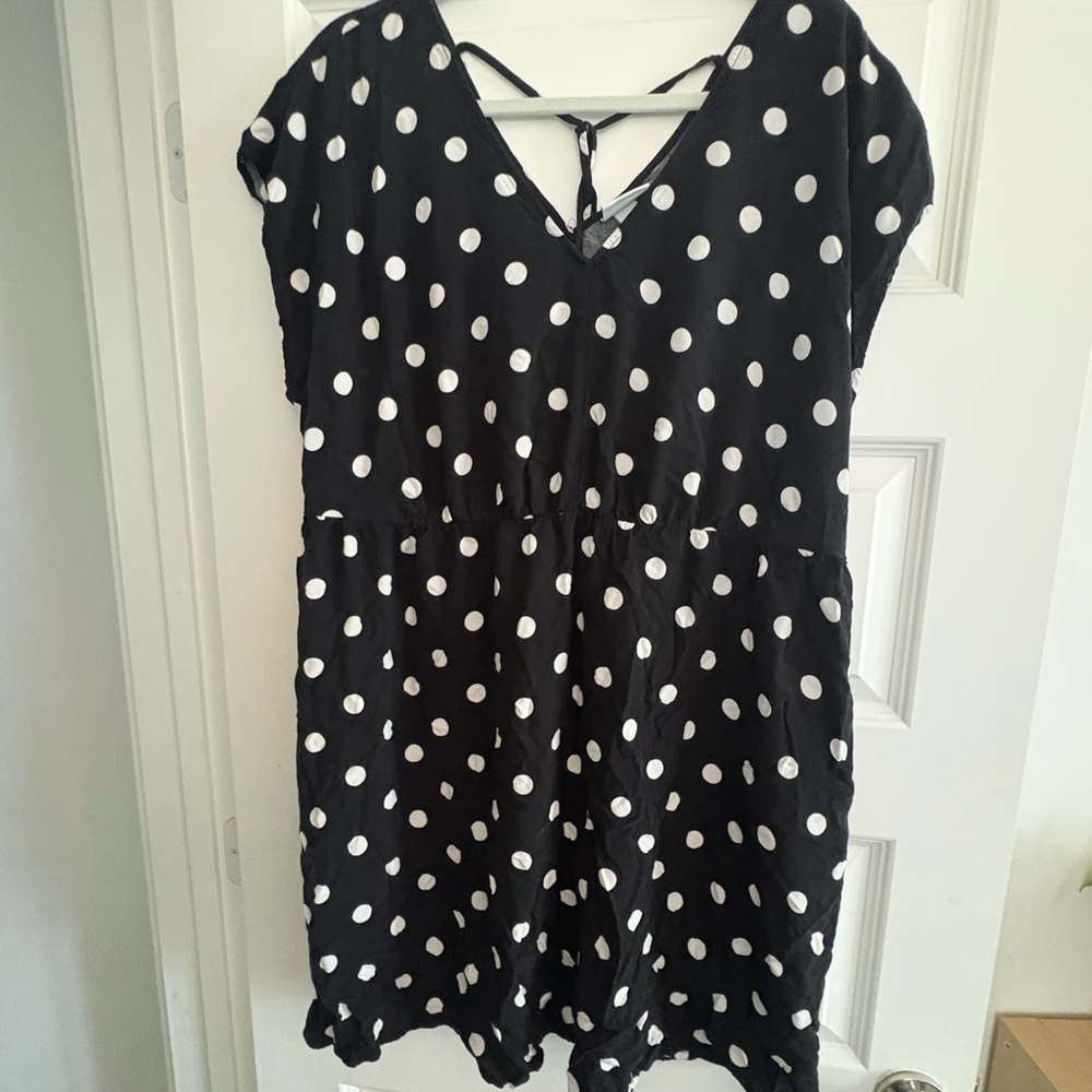Ava & Viv Black Polka Dot V-Neck Dress